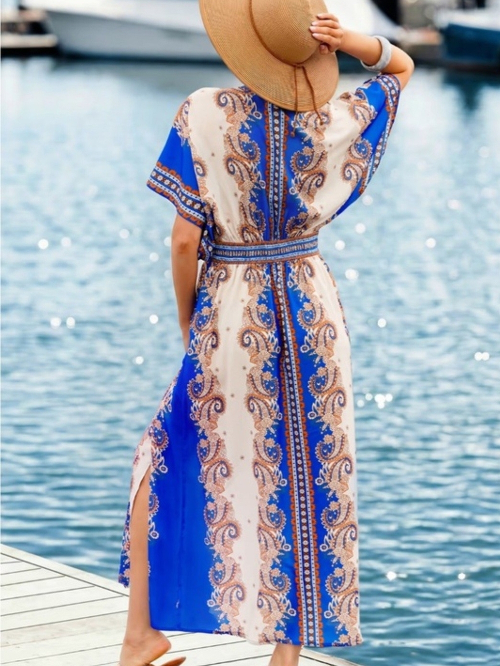 Cupshe Boho V-Neck Blue Paisley Maxi Dress With Side Pockets - Picture 3 of 5